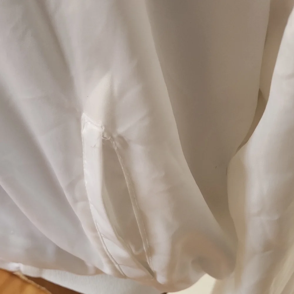 Vintage Satin 80/90s Corvette Club Of America White Satin Bomber Jacket - Picture 6 of 12